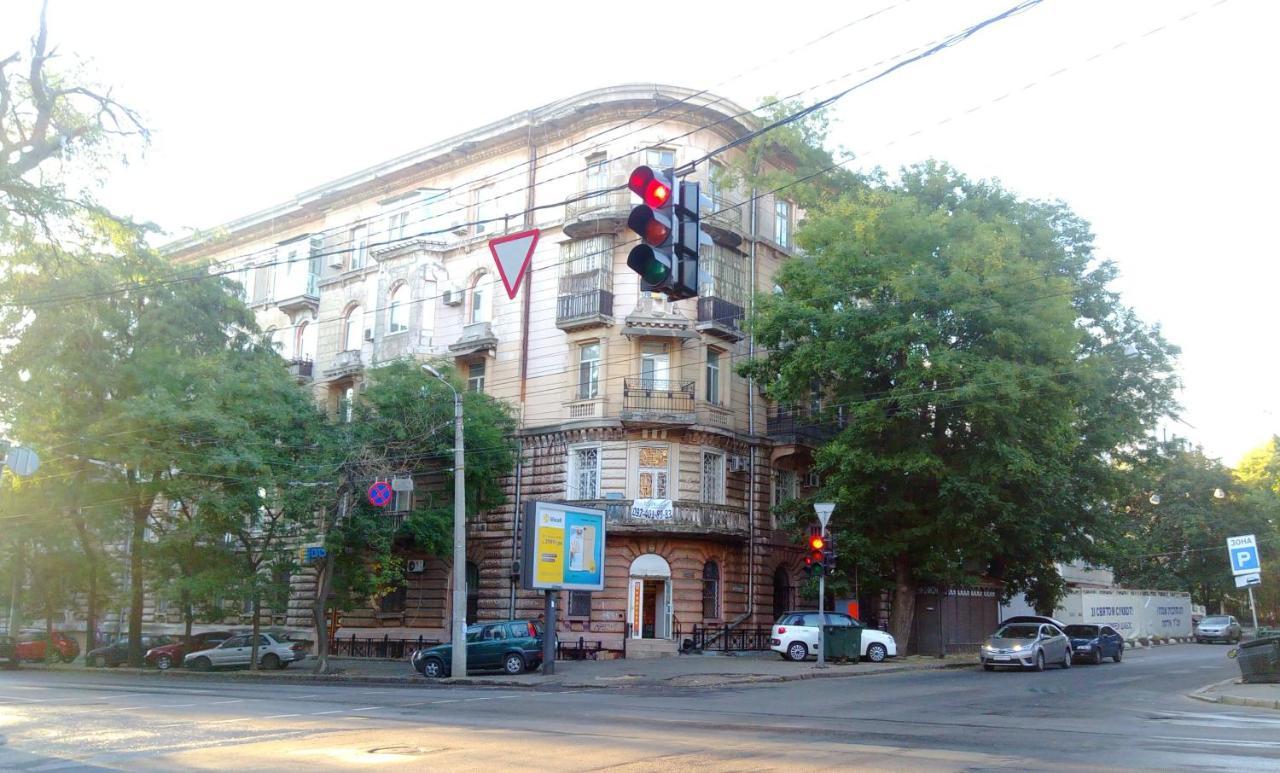 أوديسا Apartment Vechnye Tsennosti المظهر الخارجي الصورة
